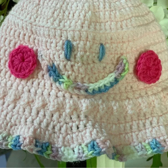 NEW Handmade Ombre Pink Crochet Tote Bag & Smiley Pink Bucket Hat - Adult Size - Picture 7 of 9
